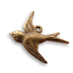 Bird Charm Vintaj Natural Brass -UBU